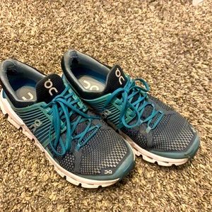 ON cloud running shoes